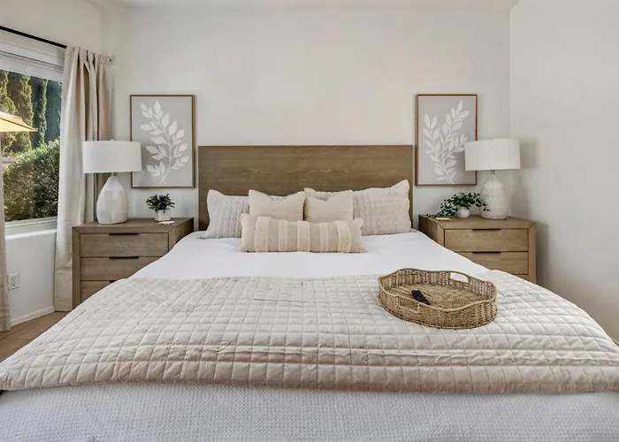 Holiday home Luxe 4br Desert Oasis W Pool Mtn Views Mesa