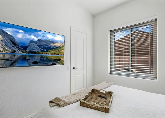 Luxe 4br Desert Oasis W Pool Mtn Views Mesa
