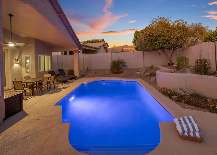 Holiday home Luxe 4br Desert Oasis W Pool Mtn Views Mesa