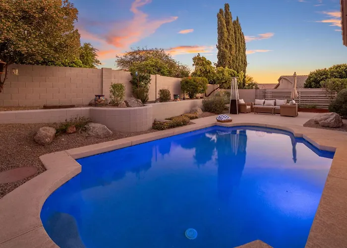 Luxe 4br Desert Oasis W Pool Mtn Views Holiday home Mesa